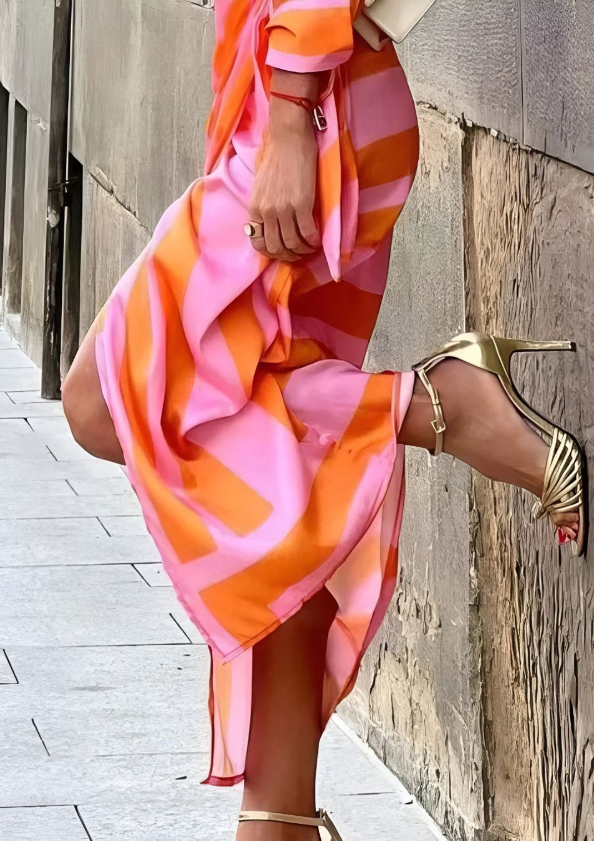 Vestito portafoglio lungo con stampa geometrica da donna