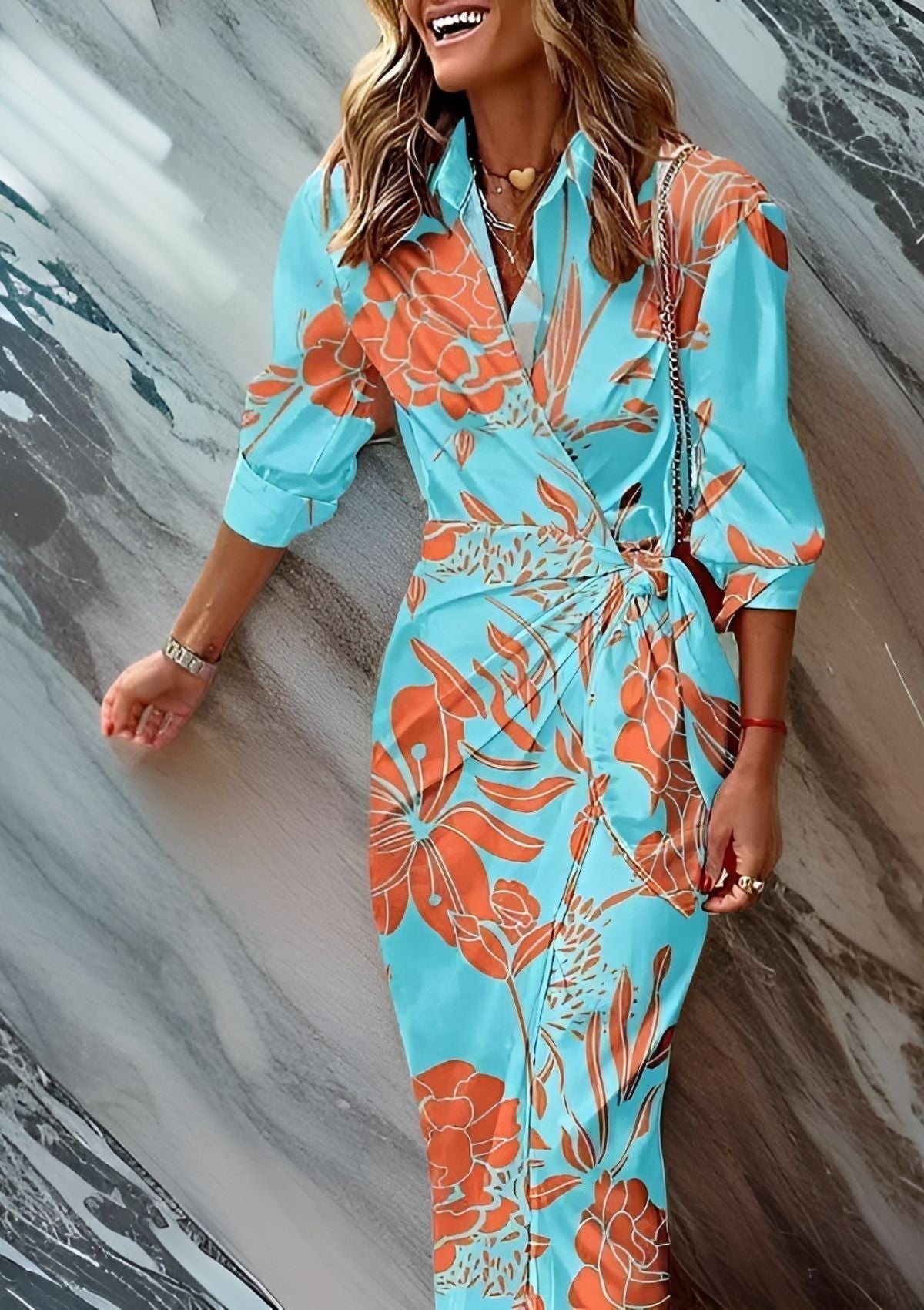Vestito portafoglio lungo con stampa geometrica da donna