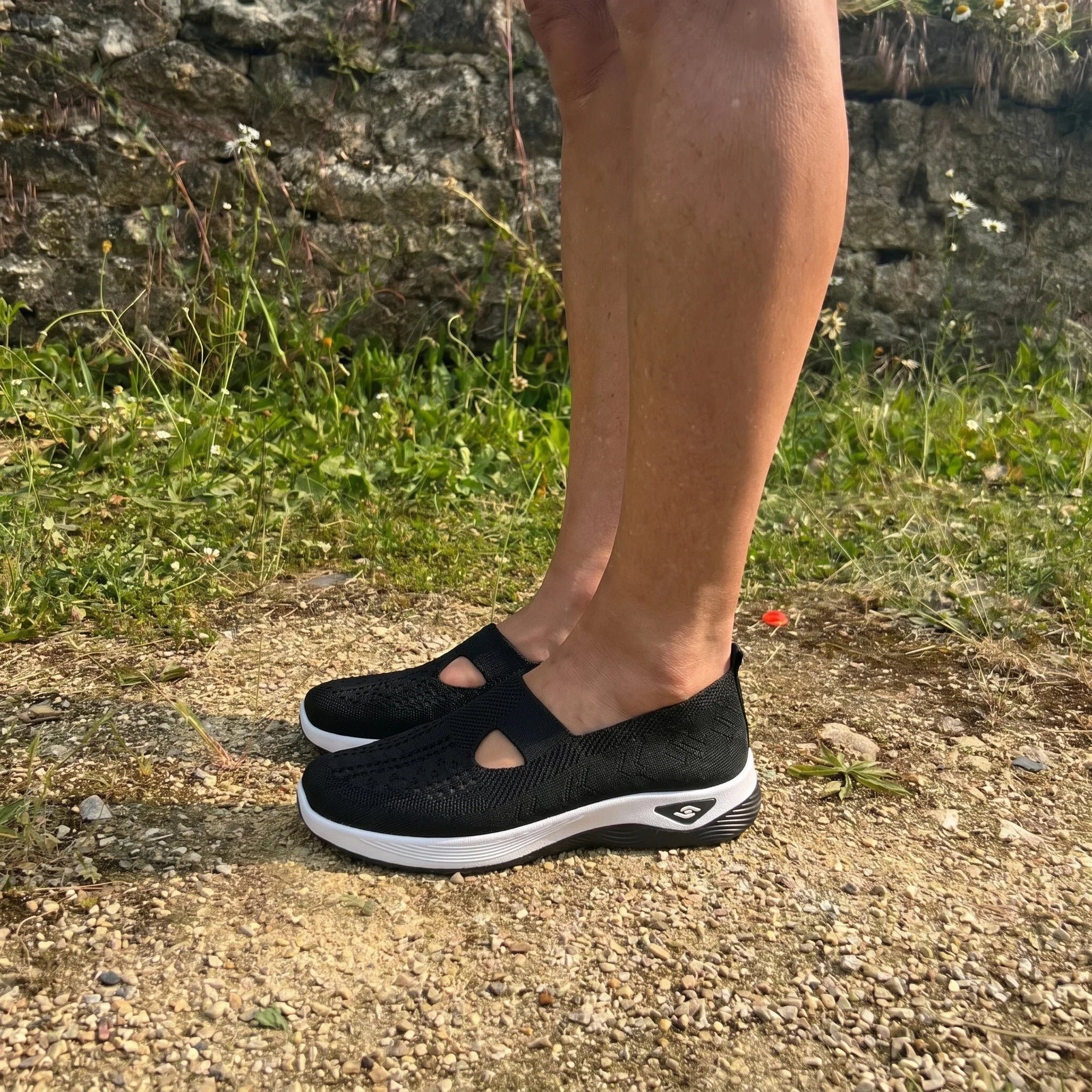 Basket Confortable et Légère Sans Lacets en Maille pour Femme - Emilia Lane