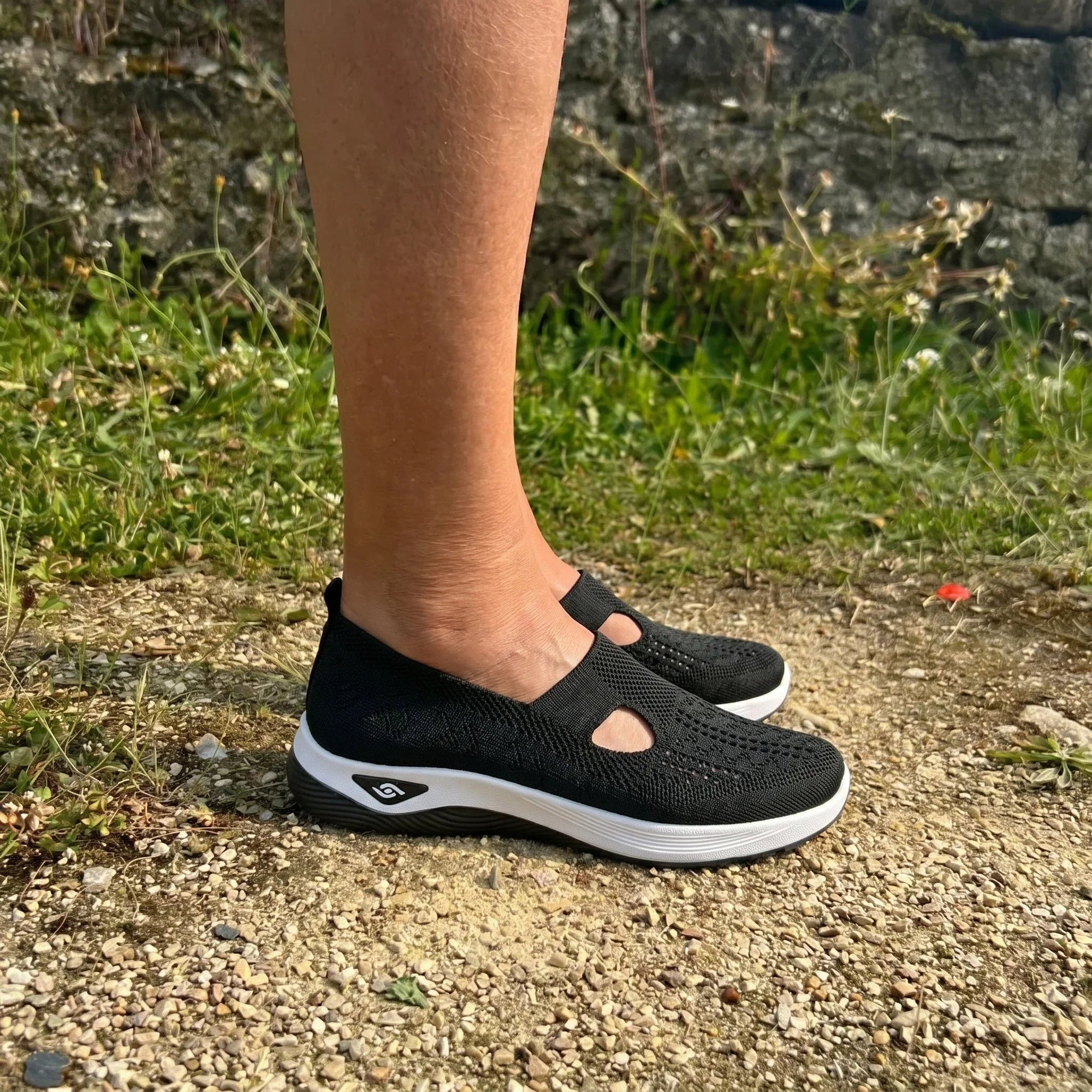 Basket Confortable et Légère Sans Lacets en Maille pour Femme - Emilia Lane