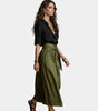 Ensemble Jupe Midi Taille Haute et Chemise pour Femme | Idéal pour le Quotidien - Emilia Lane