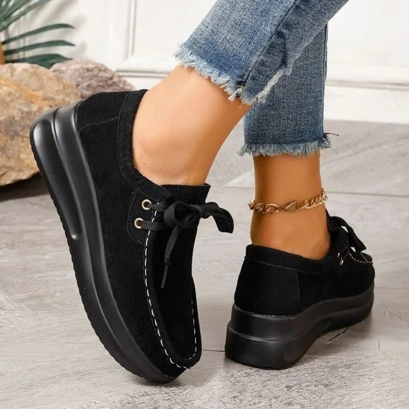 Mocassin Confort à Lacets et Semelle Plateforme en Suédine pour Femme - Emilia Lane